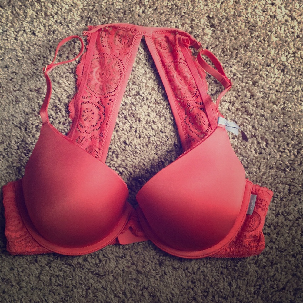 Aerie Day to Play Plunge Push-Up bra size 32D NWOT